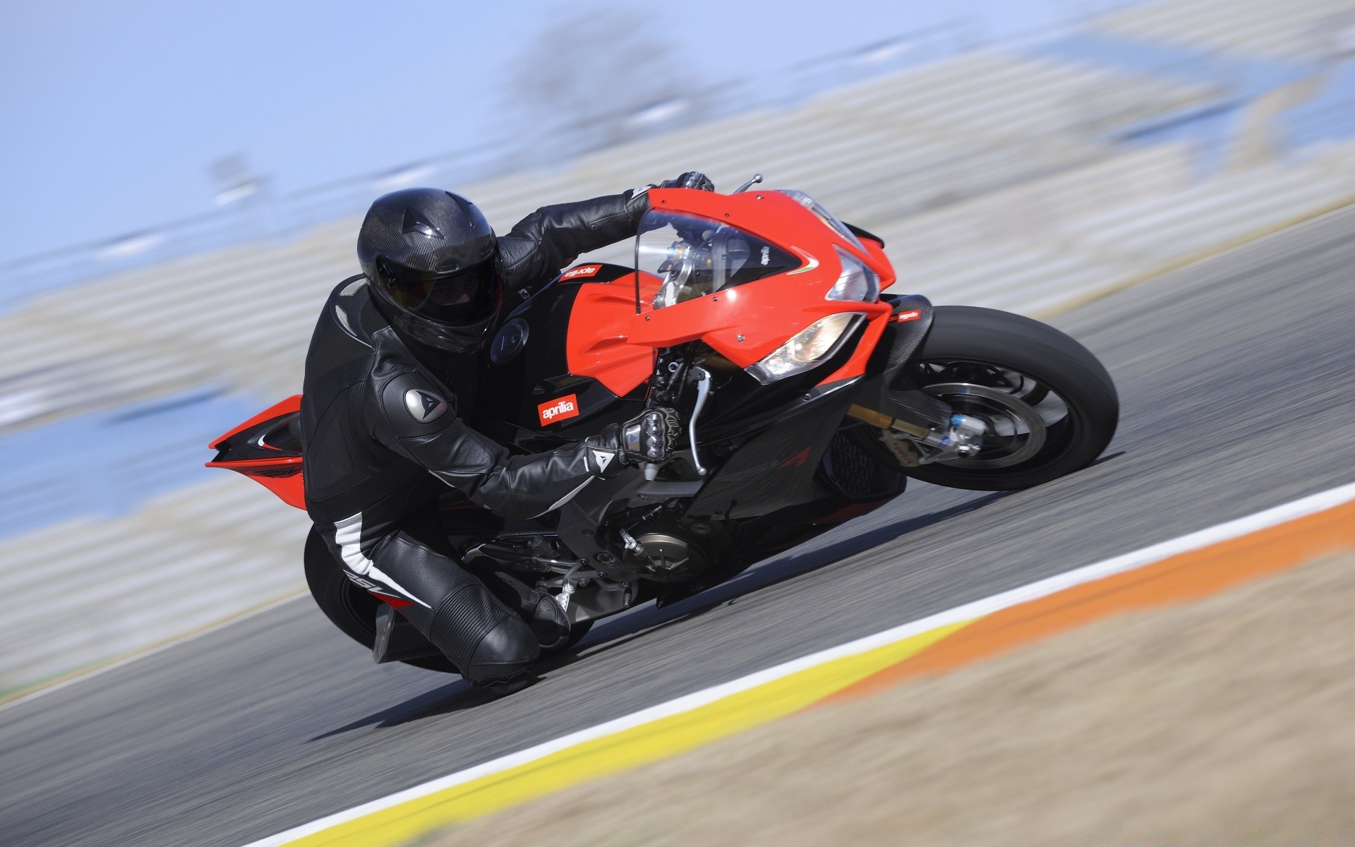 sports race hurry fast track drive vehicle championship action circuit competition machine transportation system driver power car blur racer auto racing